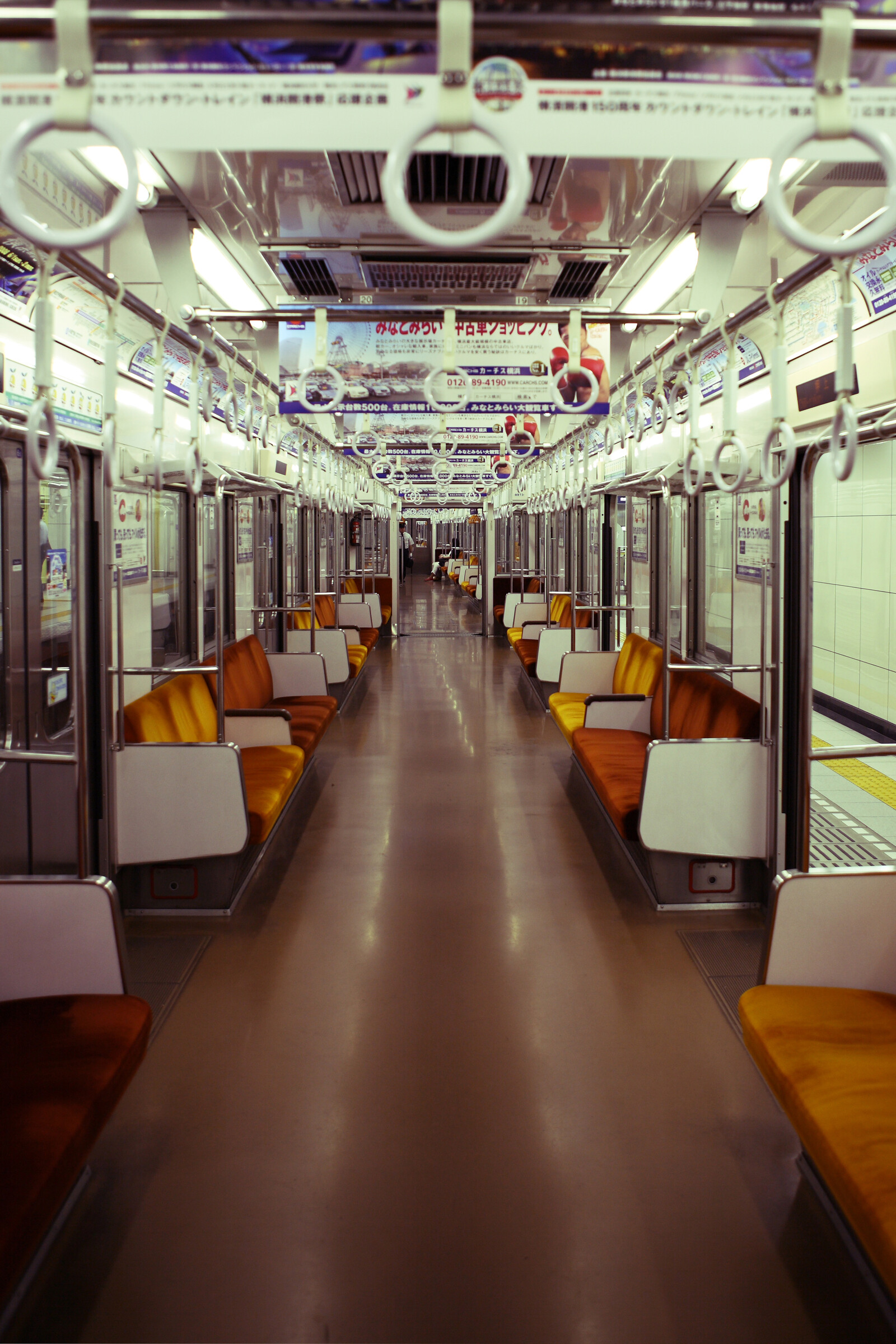 Interior of a Tokyo Metro Hanzomon Line train